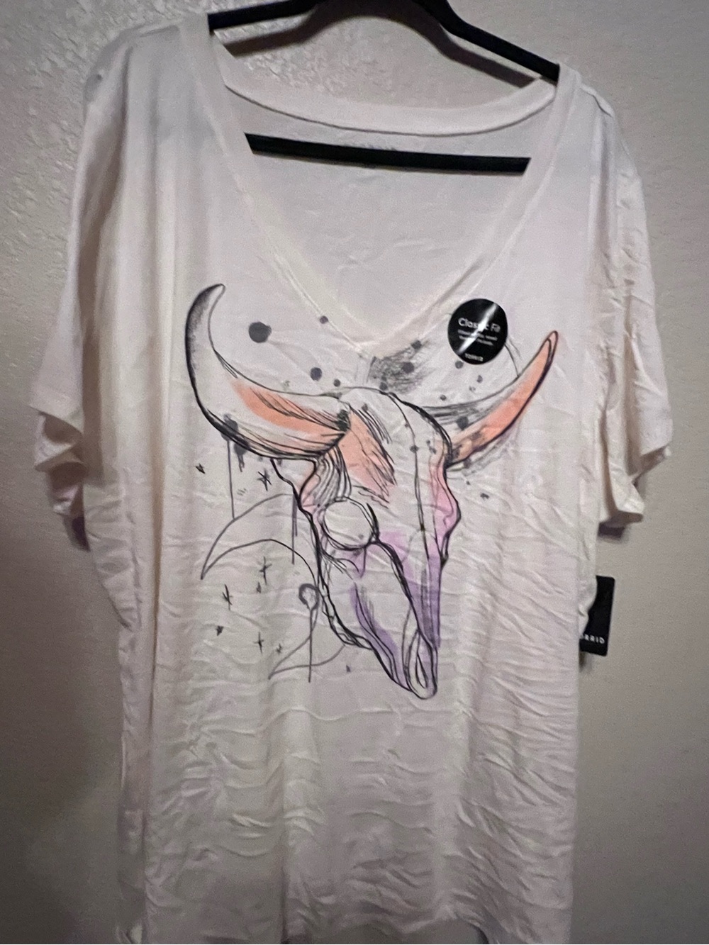 BRAND NEW White Graphic Tee with Pastel Bull Skull Print